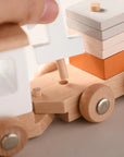 Wooden Birthday Train Educational Toy with Interchangeable Numbers for 1-3 Year Olds – Learning and Decorative Piece 2